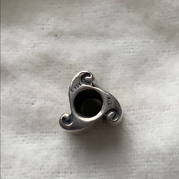 Real Pandora charm with “Best Friends” inscribed. - Picture 4 of 6